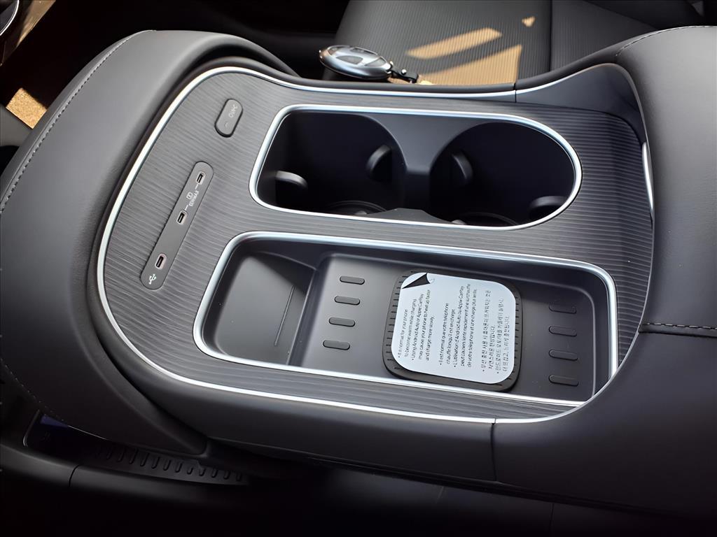 2026 Hyundai Palisade Calligraphy - Photo 9