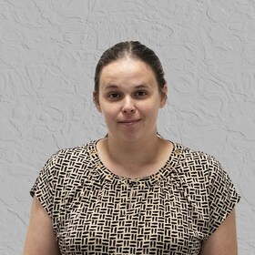 Staff member Kathleen Ford from ID_685096910213