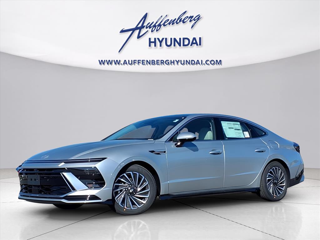 2026 Hyundai Sonata Hybrid Limited's photo