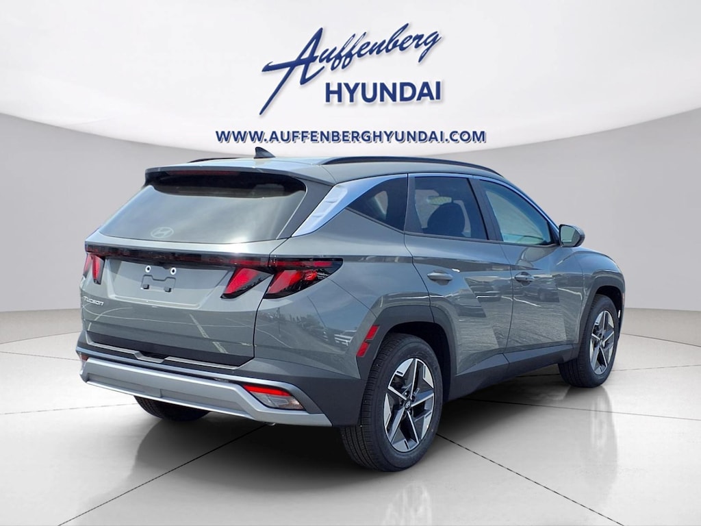 New 2026 Hyundai Tucson SEL FWD SUV