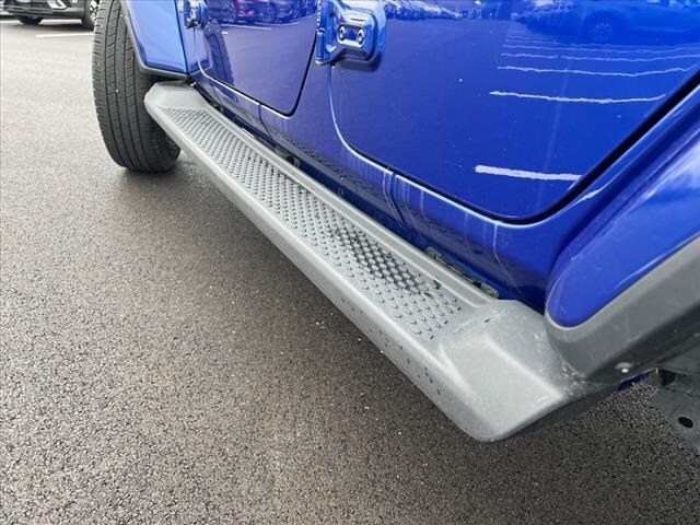 Used 2020 Jeep Wrangler Unlimited Sahara with VIN 1C4HJXEG6LW265280 for sale in Ofallon, IL