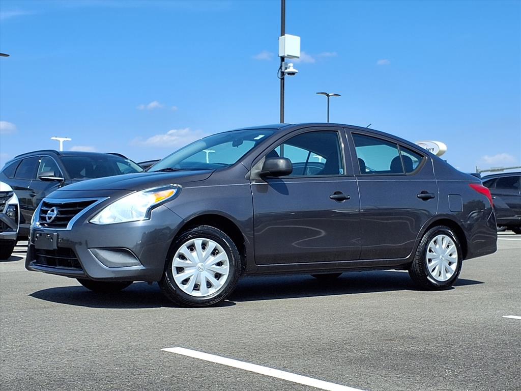 2015 Nissan Versa Sedan