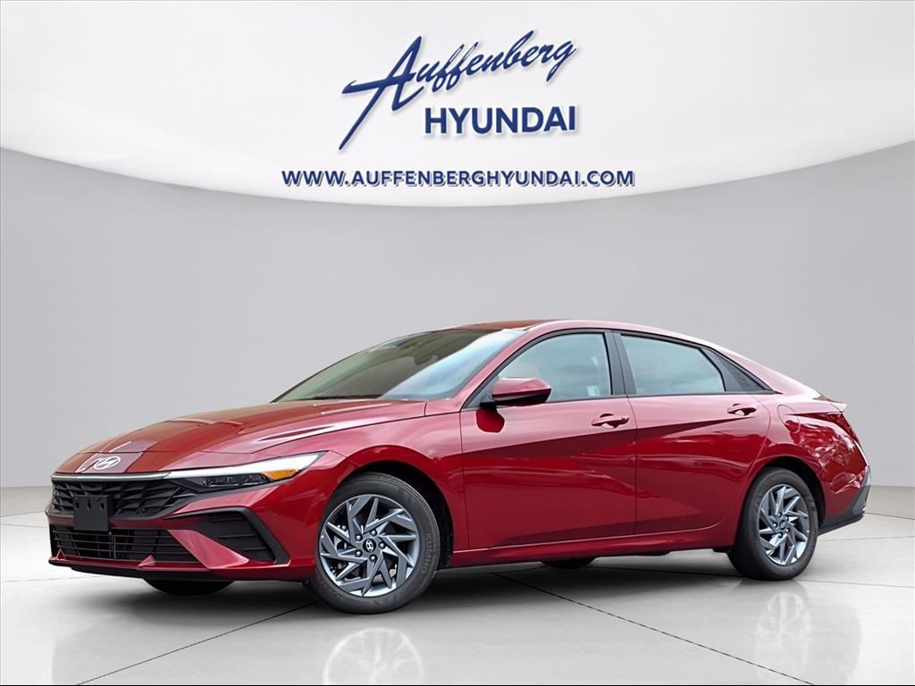 2025 Hyundai Elantra Blue's photo