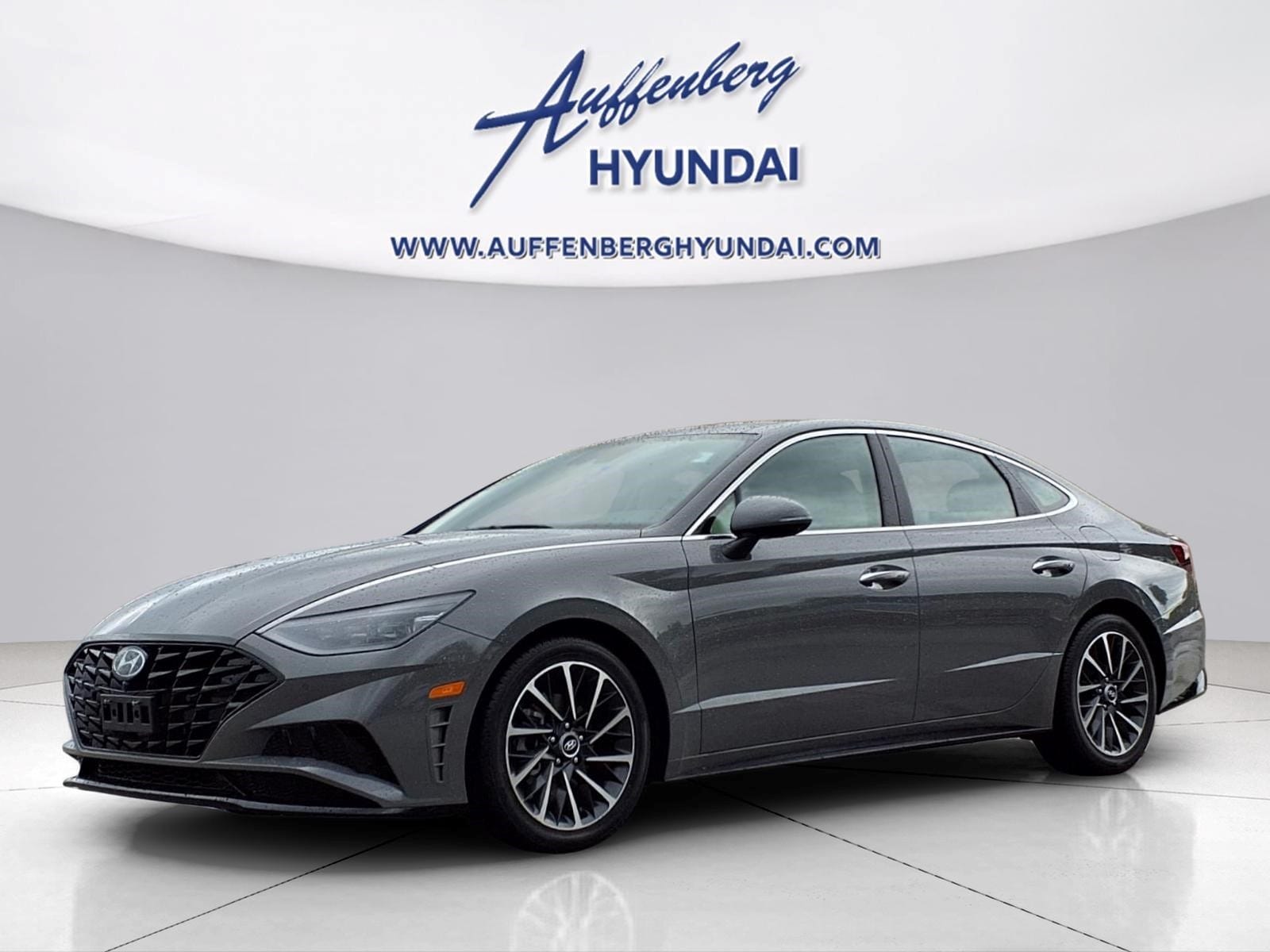 2022 Hyundai Sonata Limited 1.6T's photo