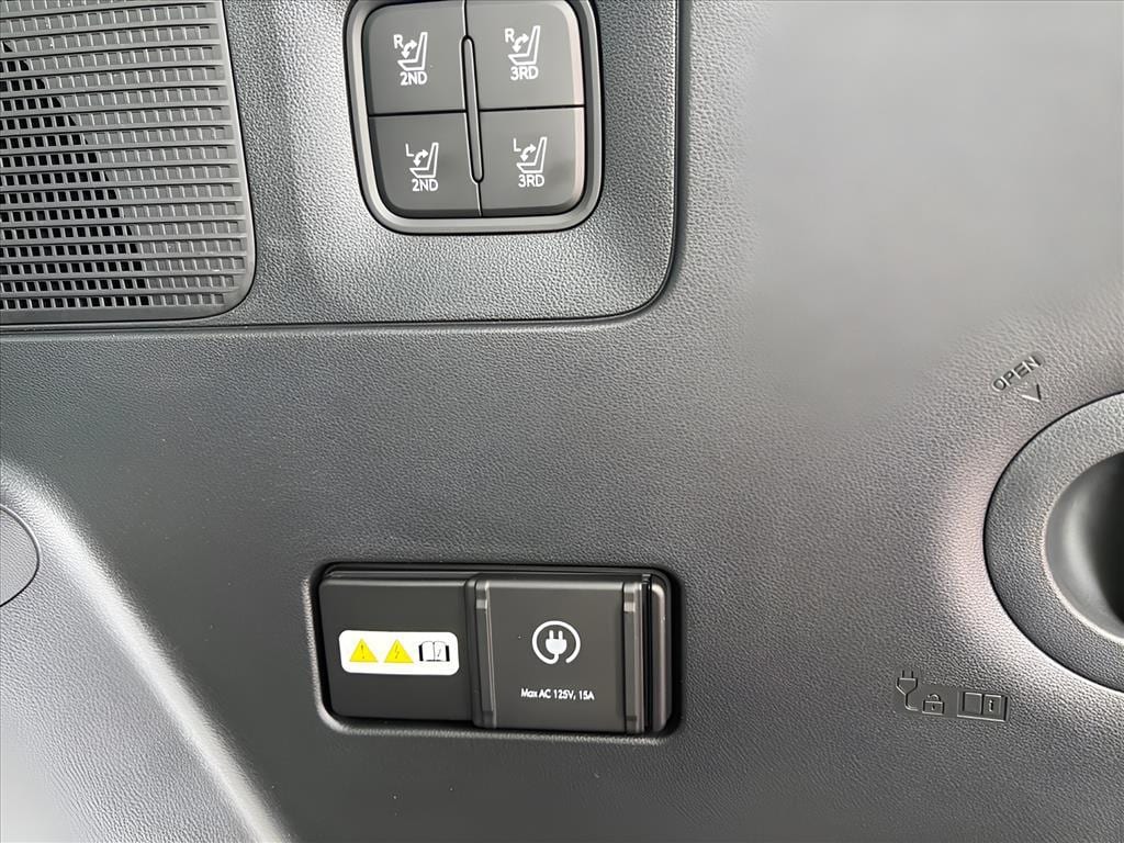 2026 Hyundai IONIQ 9 Performance Calligraphy - Photo 32