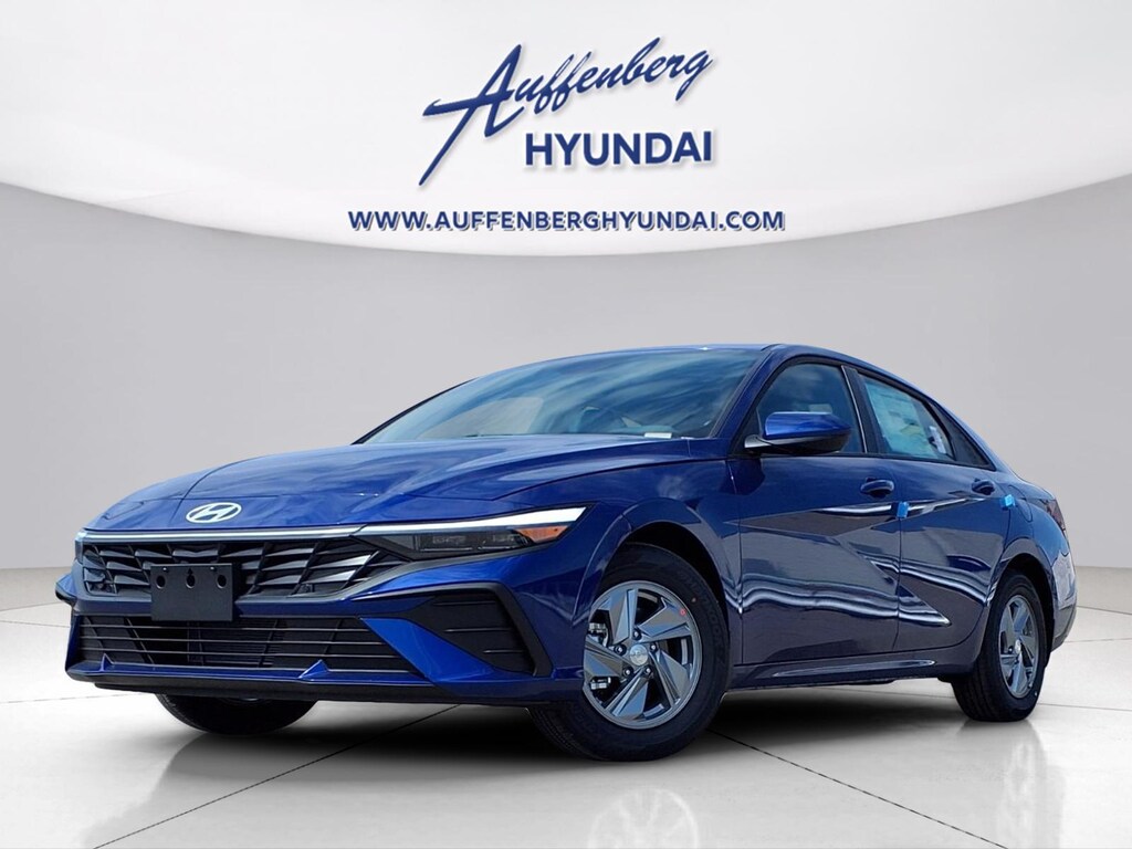 New 2026 Hyundai Elantra SE Sedan