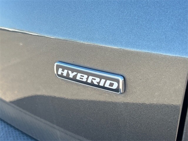 Used 2020 Ford Escape SE with VIN 1FMCU0BZ2LUB87084 for sale in Ofallon, IL