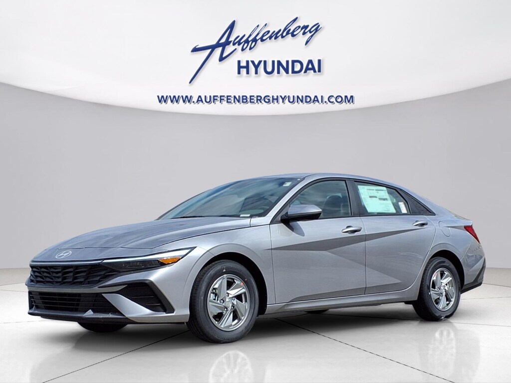 New 2026 Hyundai Elantra SE Sedan