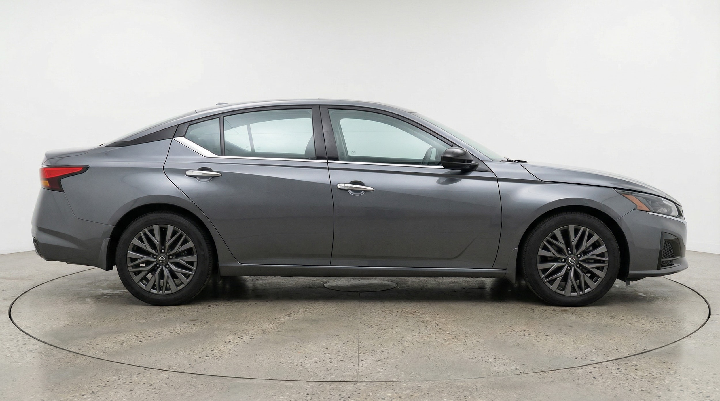 Thumbnail: 2025 Nissan Altima - 8
