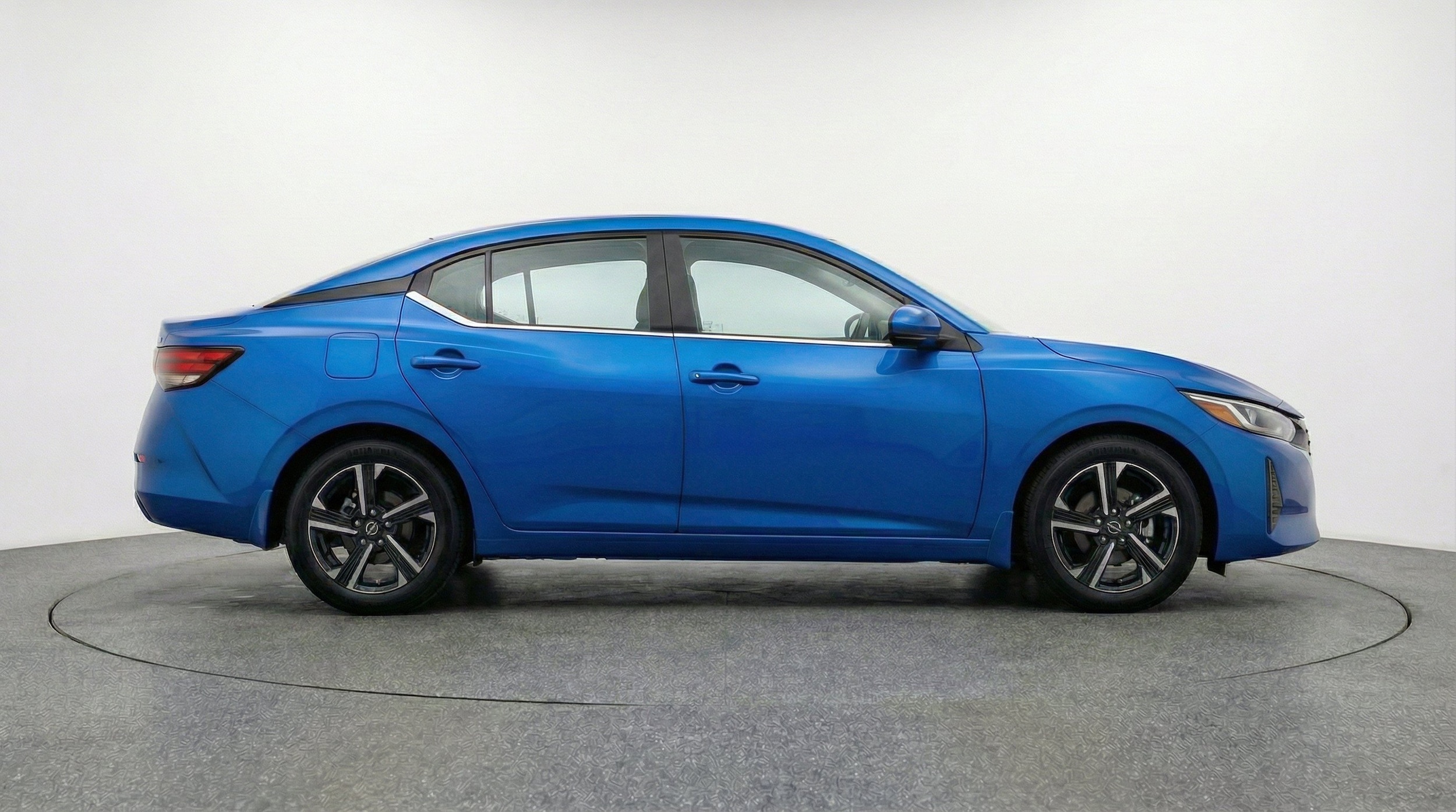 Thumbnail: 2025 Nissan Sentra - 11