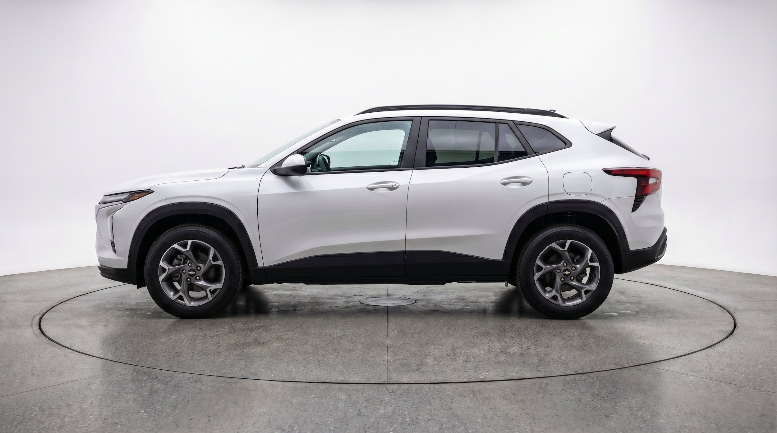 Thumbnail: 2025 Chevrolet Trax - 5