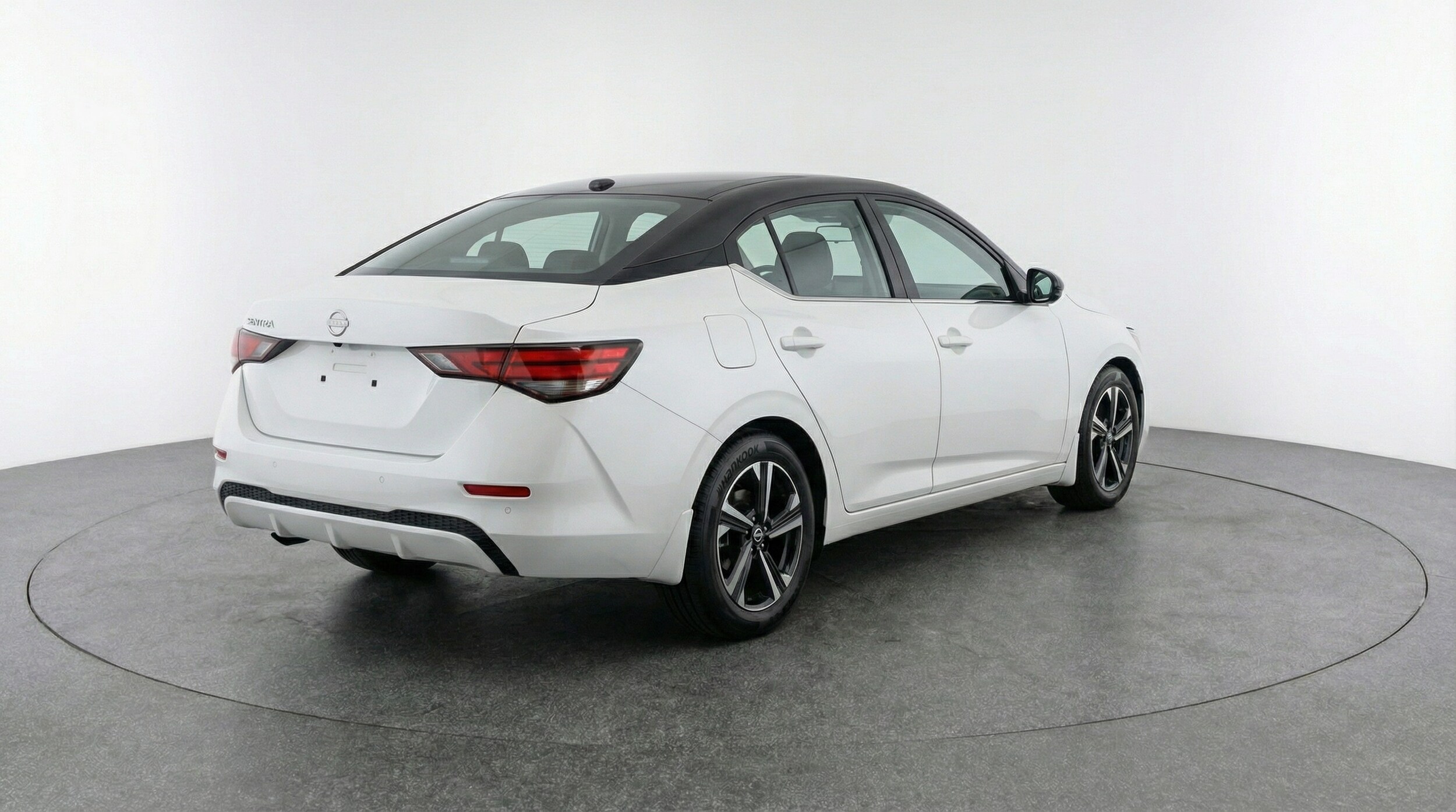 Thumbnail: 2025 Nissan Sentra - 5