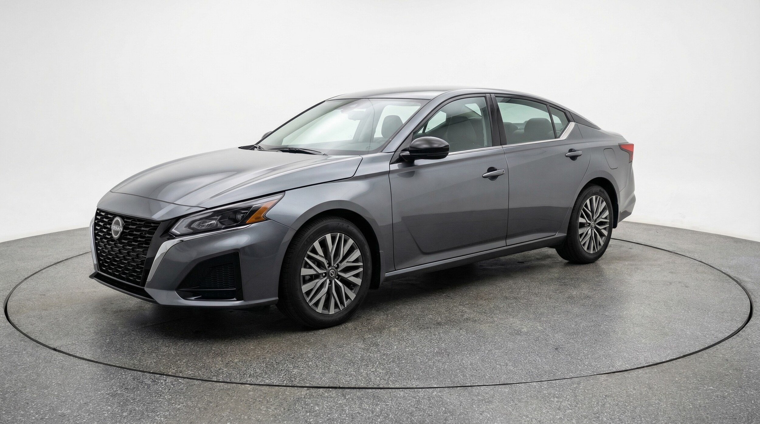 Thumbnail: 2025 Nissan Altima - 3
