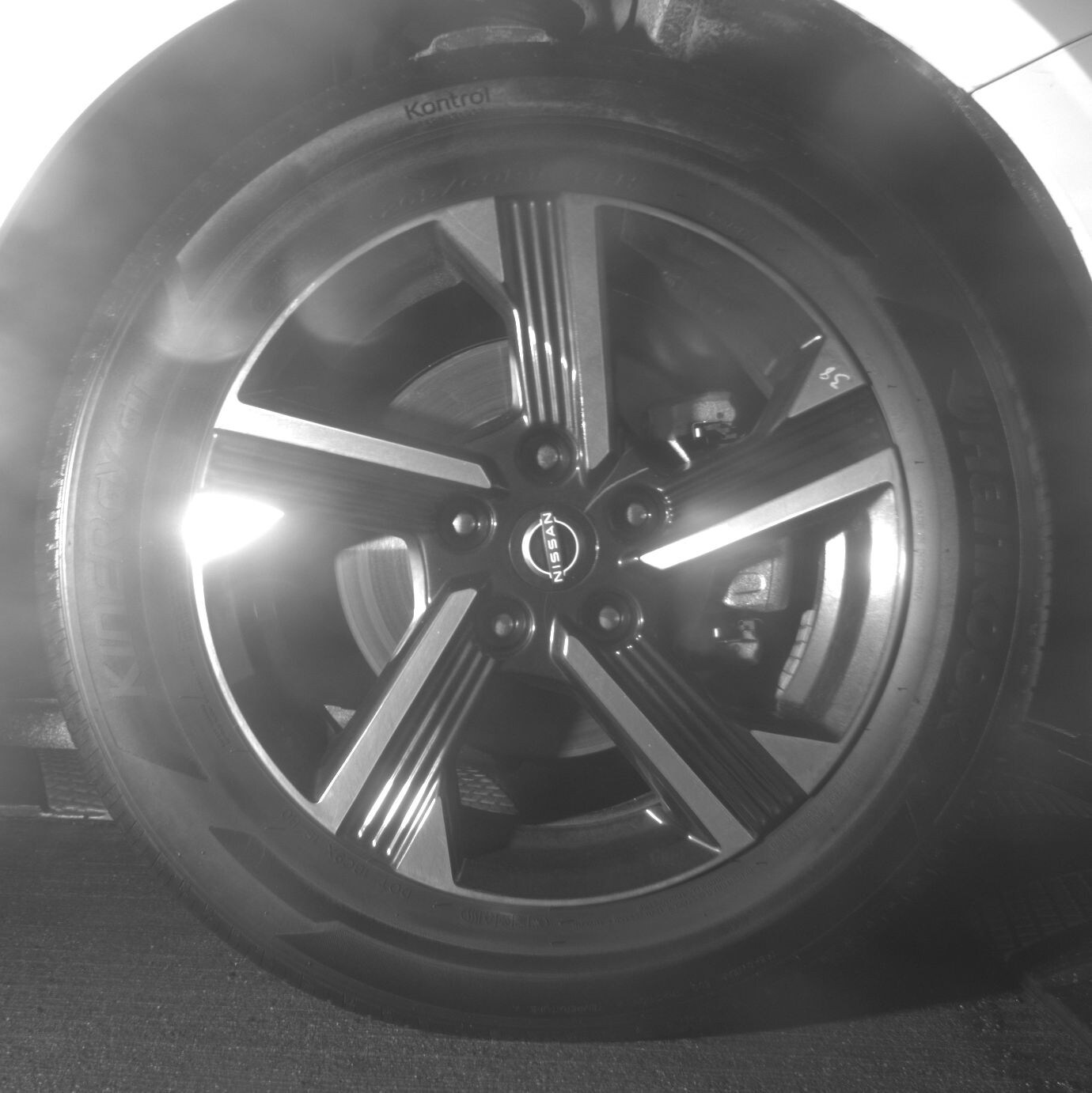 Thumbnail: 2025 Nissan Sentra - 10