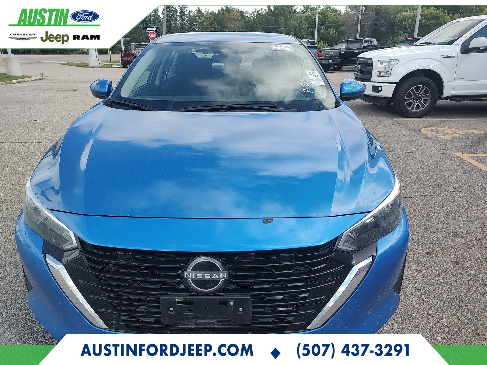 Used 2024 Nissan Sentra SV with VIN 3N1AB8CV8RY279398 for sale in Austin, MN