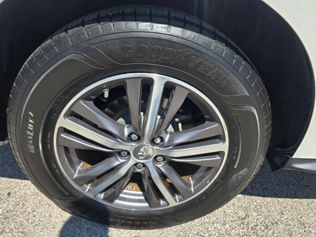 Used 2017 INFINITI QX60 SUV