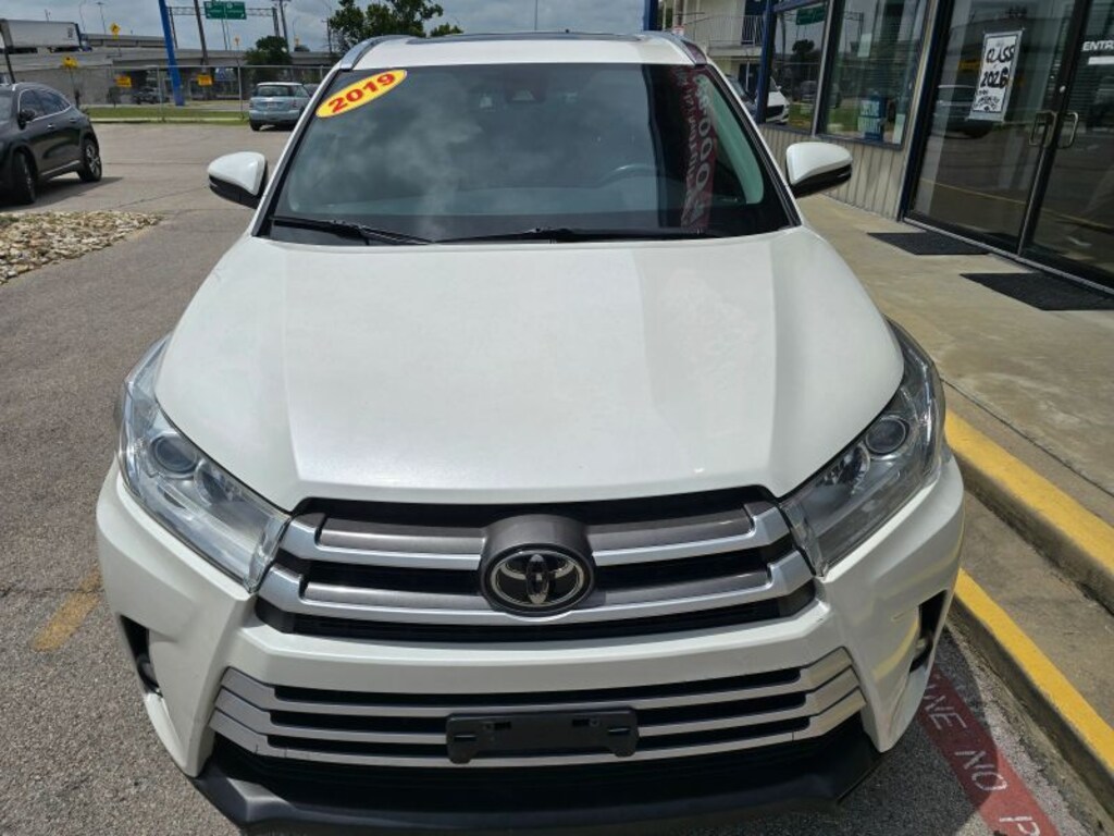 Used 2019 Toyota Highlander SUV
