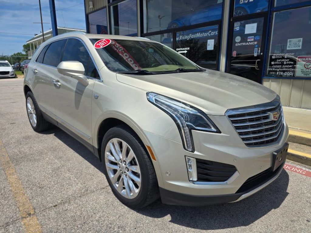Used 2017 CADILLAC XT5 Platinum SUV