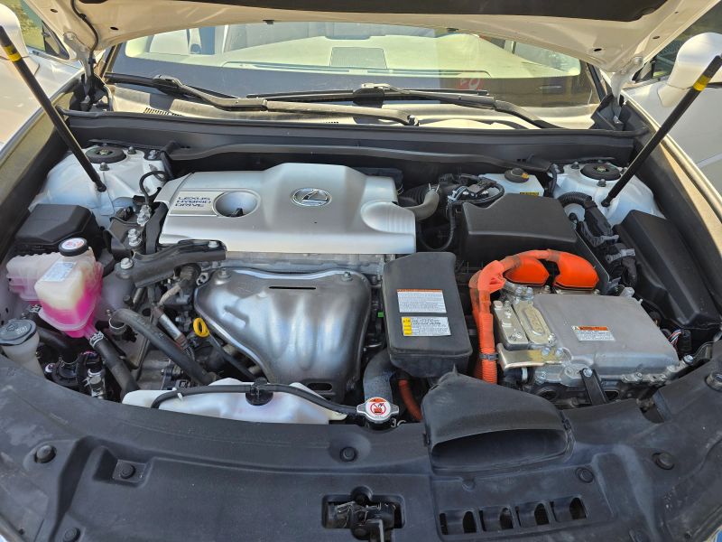 2017 Lexus ES 300h - Photo 11