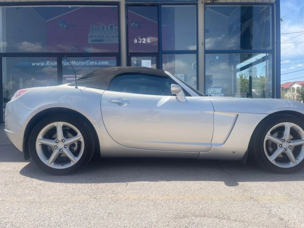 Used 2008 Saturn Sky Convertible