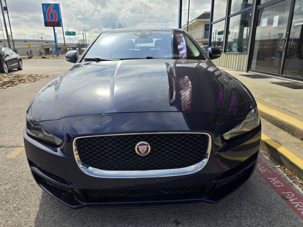 Used 2017 Jaguar XE 25t Sedan