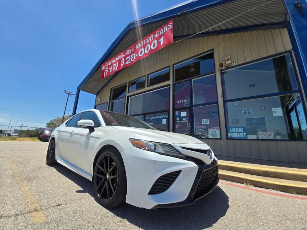 Used 2018 Toyota Camry Sedan