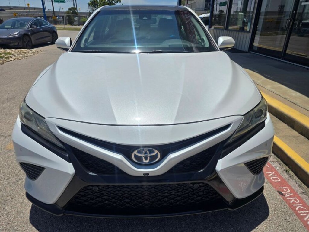 Used 2018 Toyota Camry Sedan