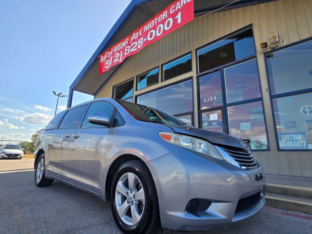 Used 2017 Toyota Sienna