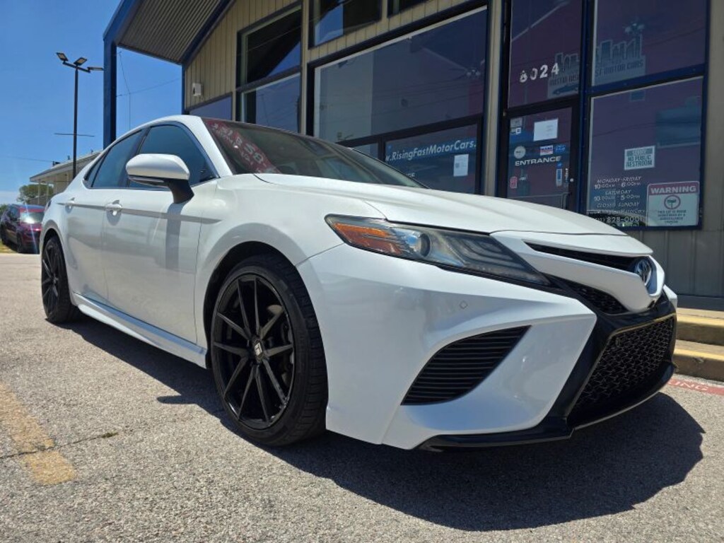 Used 2018 Toyota Camry Sedan