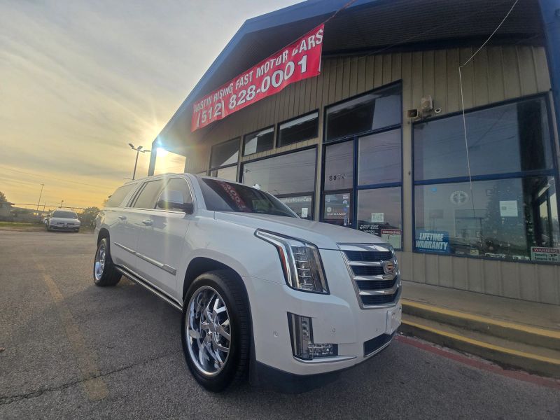 2018 Cadillac Escalade ESV Premium Luxury's photo