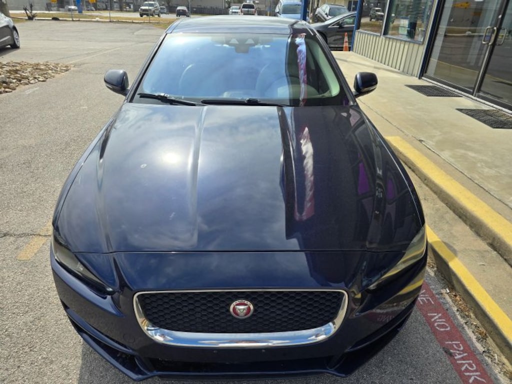 Used 2017 Jaguar XE 25t Sedan