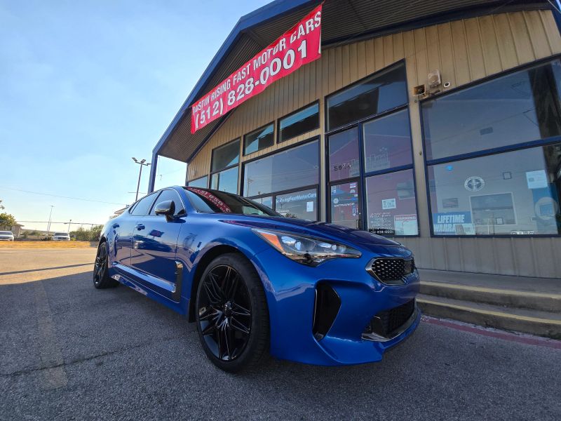 2023 Kia Stinger GT2's photo