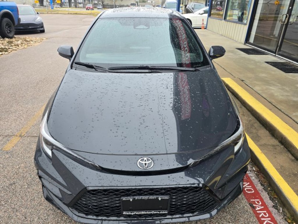 Used 2024 Toyota Corolla SE Sedan