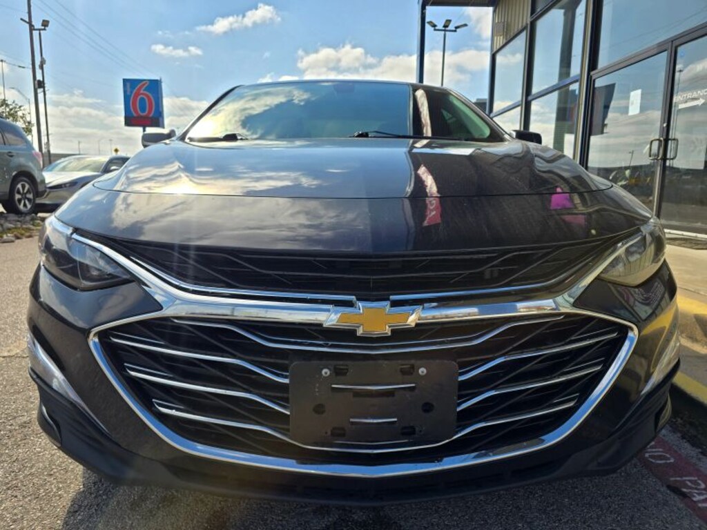 Used 2022 Chevrolet Malibu LS w/1LS Sedan