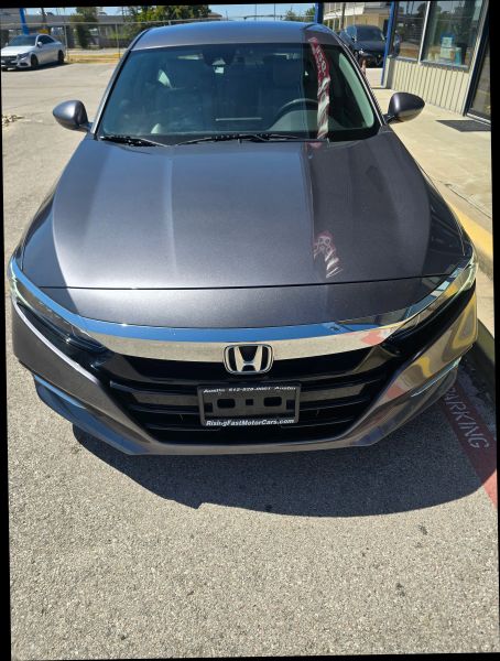 2020 Honda Accord Hybrid photo 4