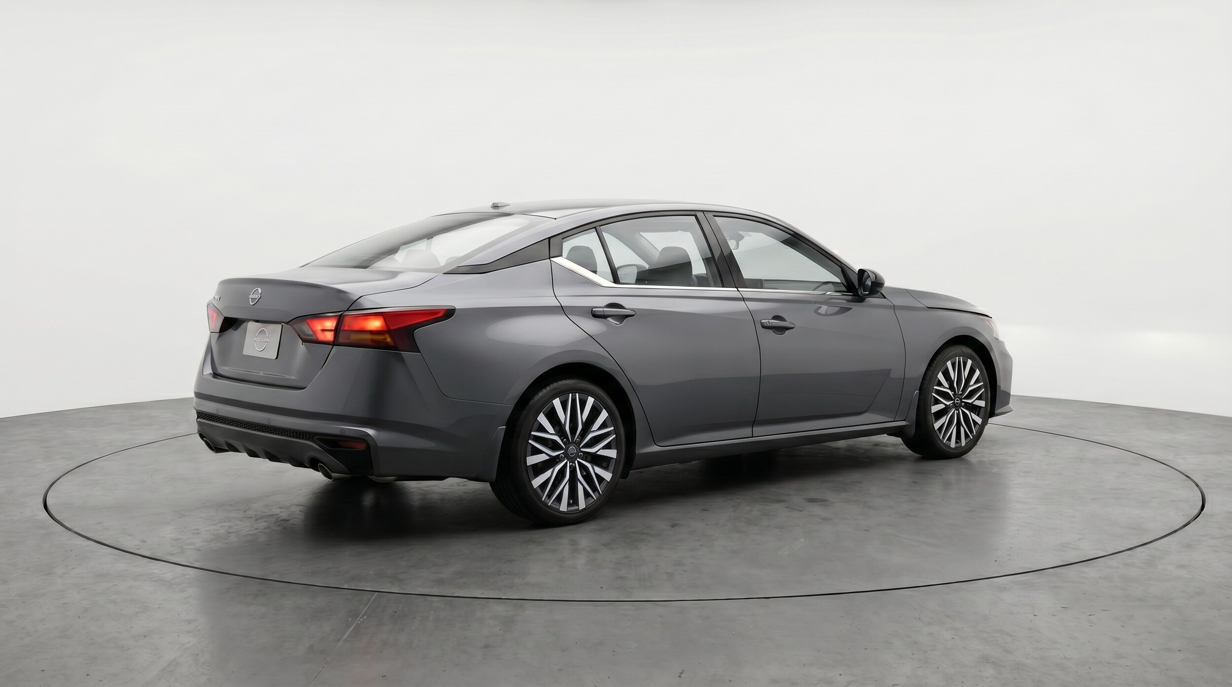 Thumbnail: 2025 Nissan Altima - 7