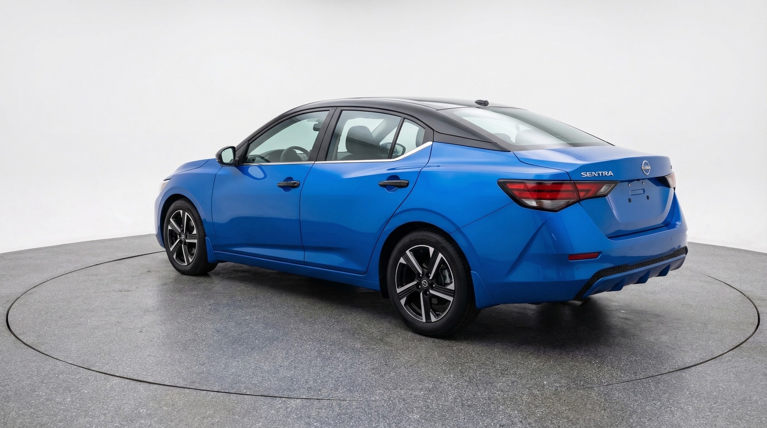 Thumbnail: 2025 Nissan Sentra - 5