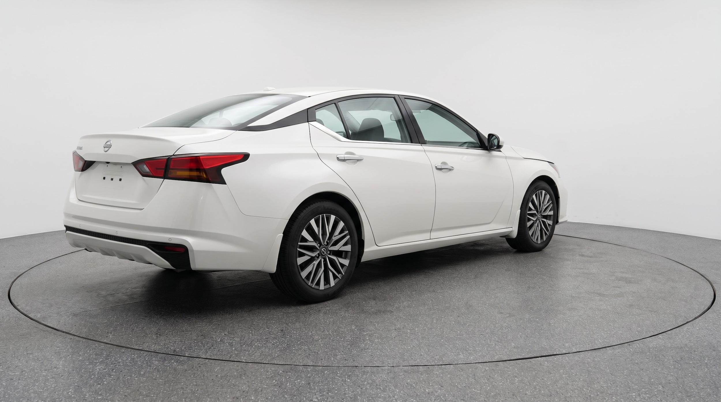 Thumbnail: 2025 Nissan Altima - 7