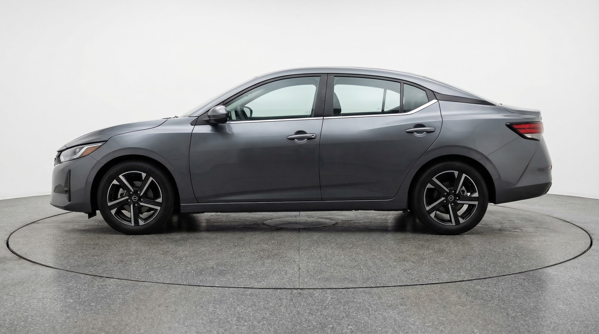 Thumbnail: 2025 Nissan Sentra - 4