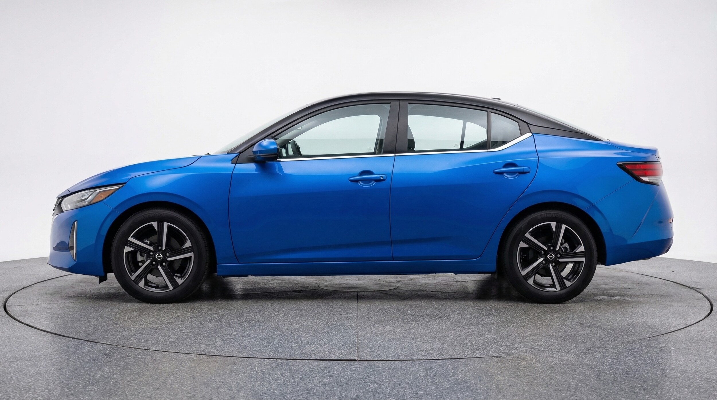 Thumbnail: 2025 Nissan Sentra - 4