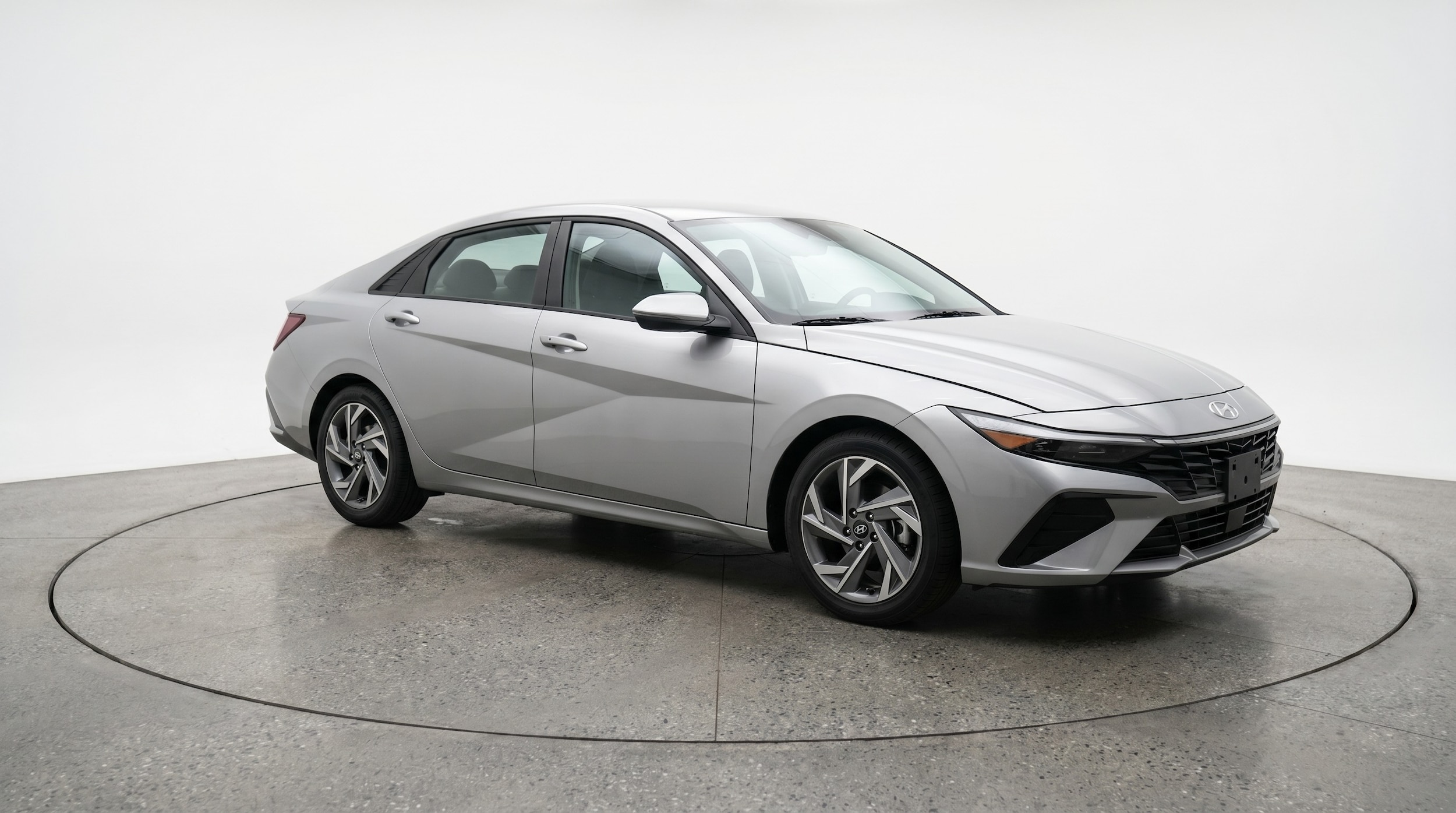 Thumbnail: 2025 Hyundai Elantra - 1