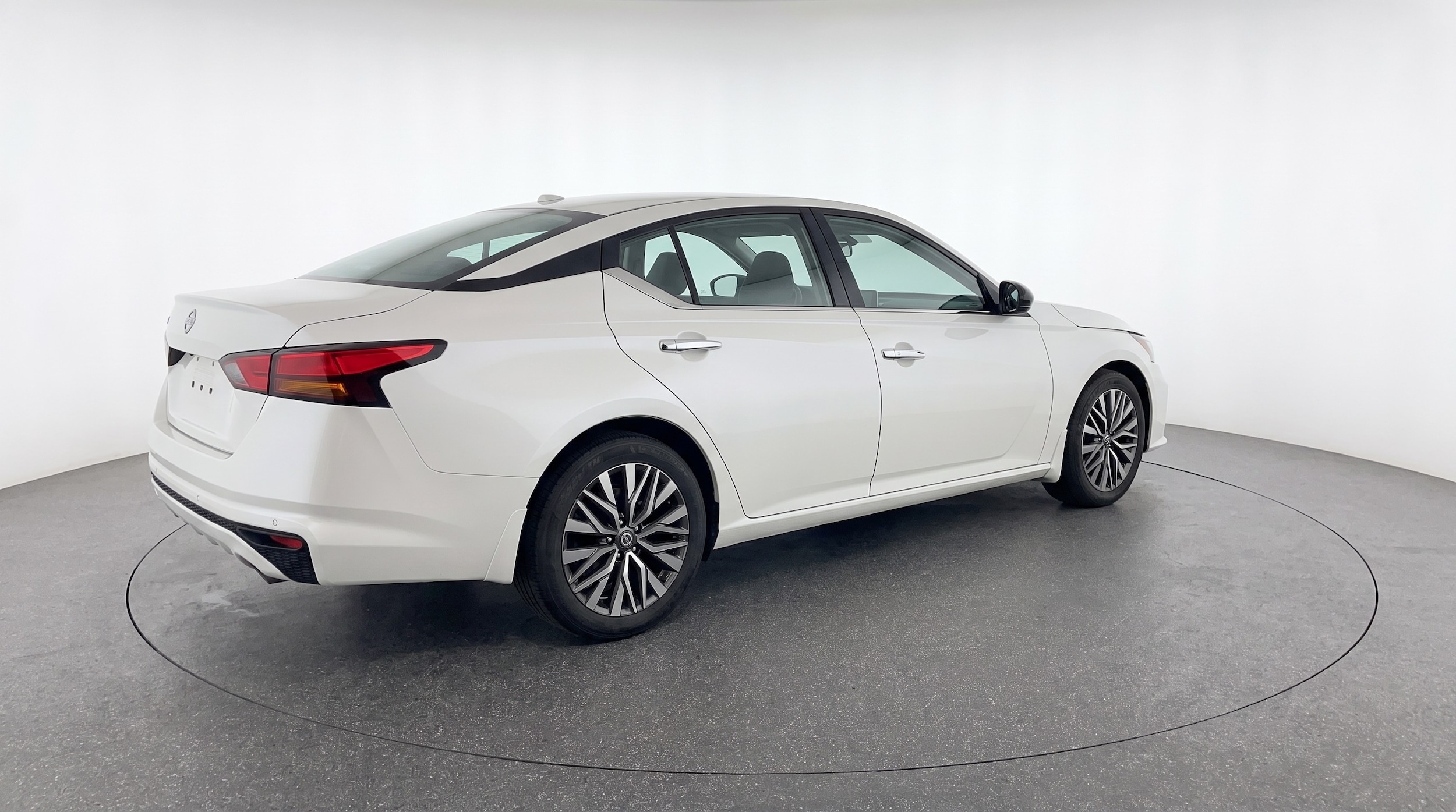 Thumbnail: 2025 Nissan Altima - 7