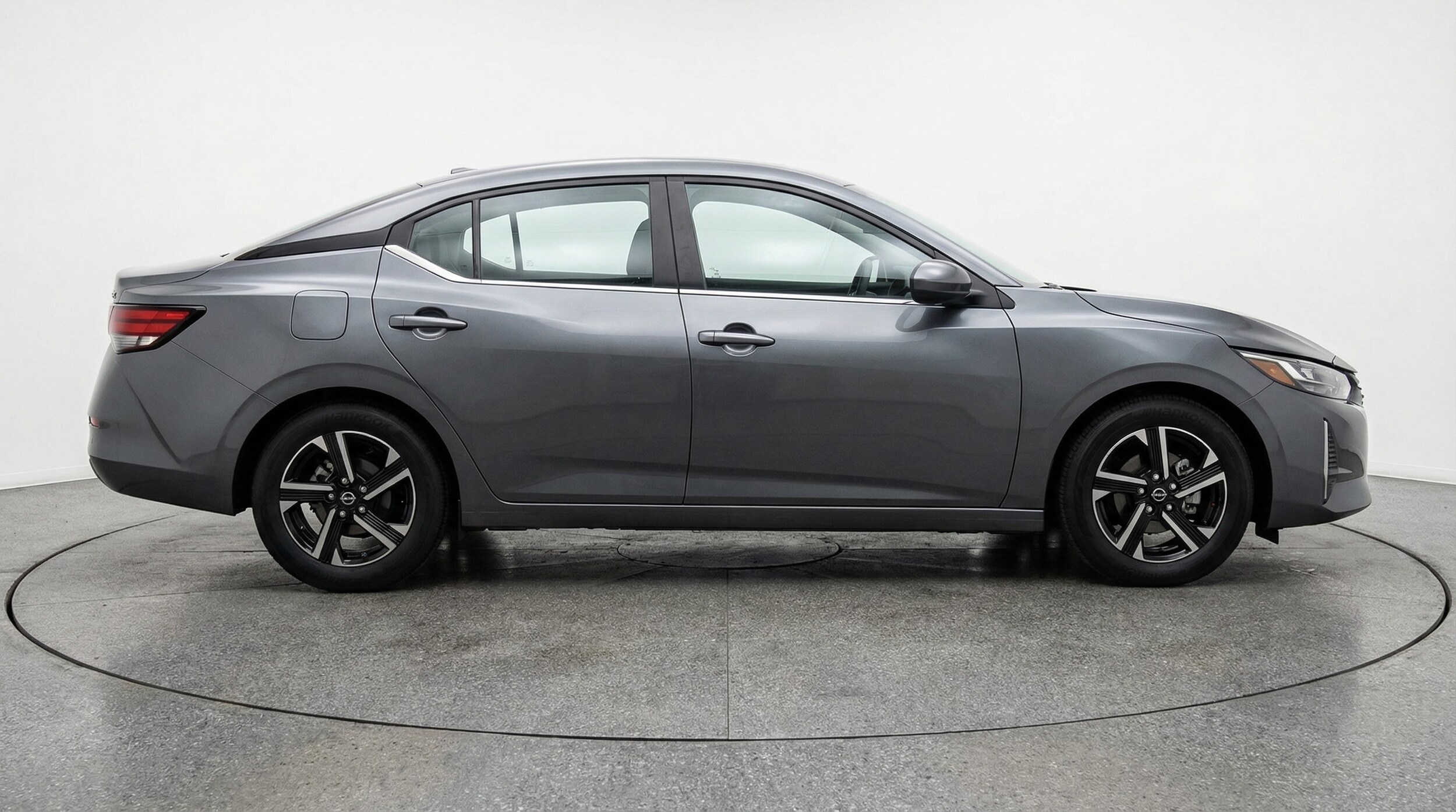 Thumbnail: 2025 Nissan Sentra - 8