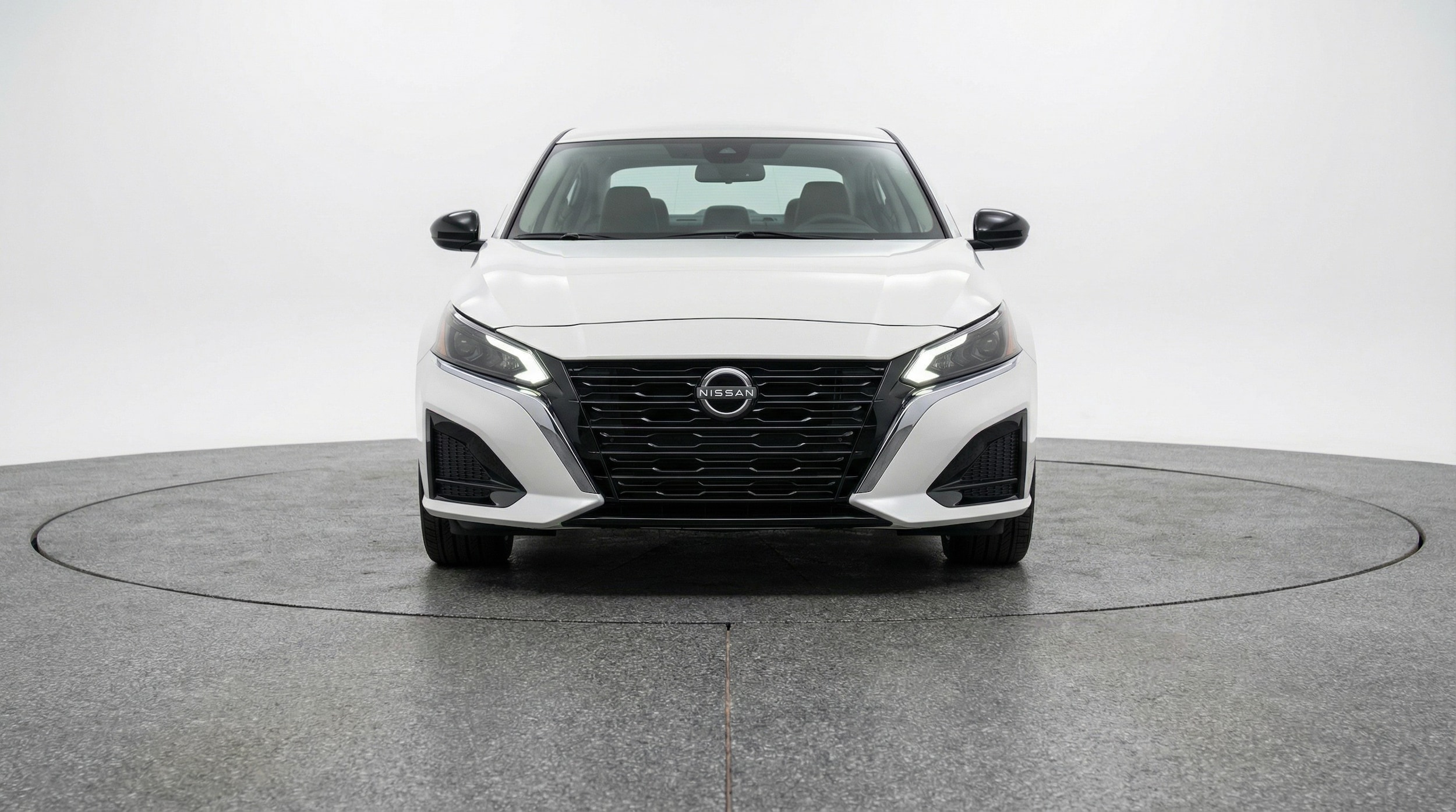 Thumbnail: 2025 Nissan Altima - 2