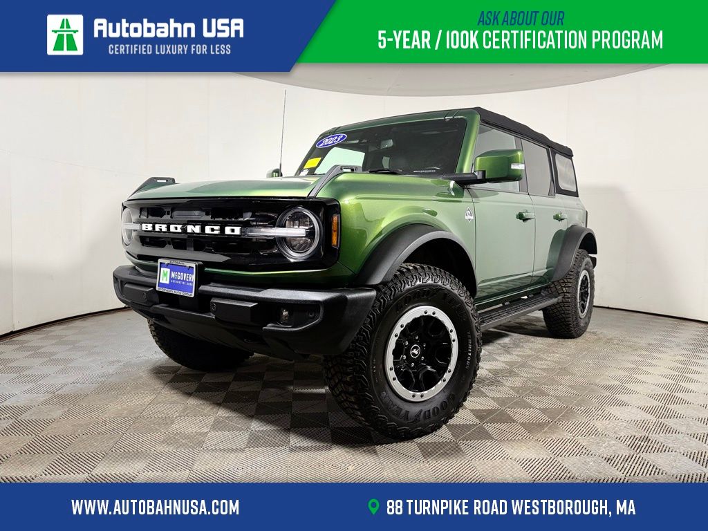 2023 Ford Bronco Outer Banks 4x4's photo