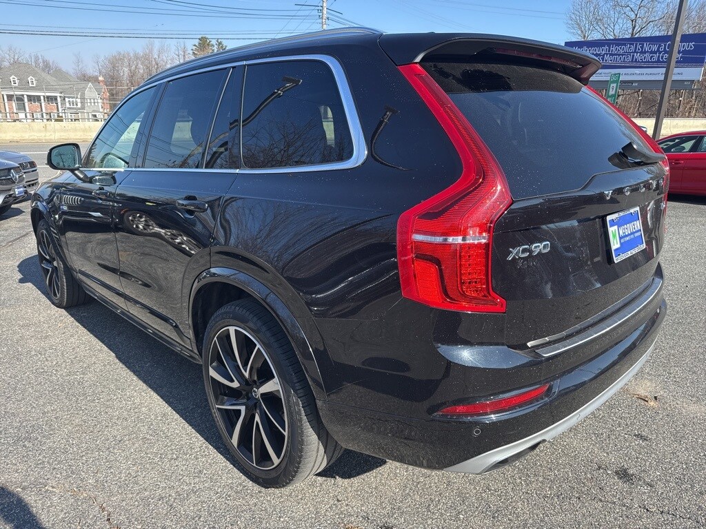 Used 2020 Volvo XC90 T6 Momentum SUV
