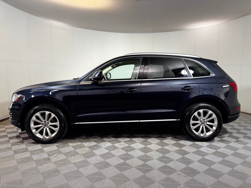 2014 Audi Q5 2.0T Premium Plus photo 2