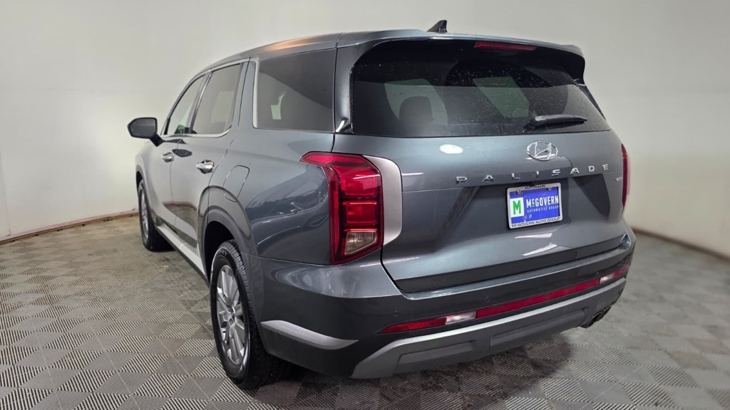 Used 2023 Hyundai Palisade SE SUV