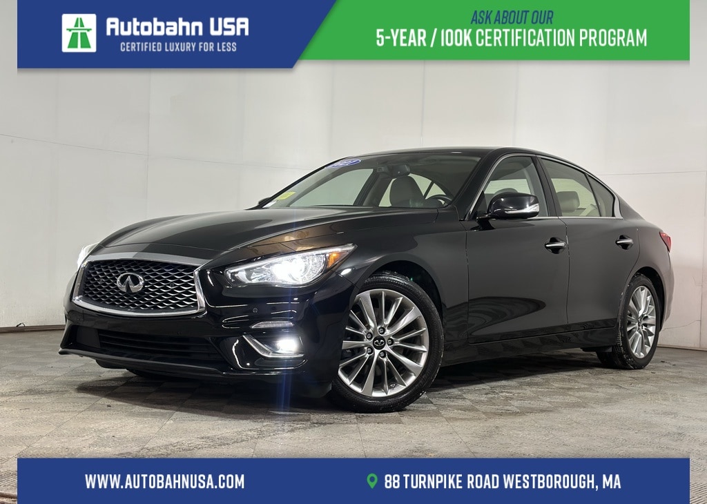 2021 INFINITI Q50 LUXE