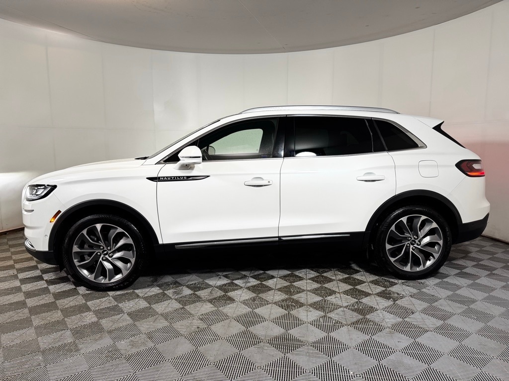 Used 2022 Lincoln Nautilus Reserve SUV